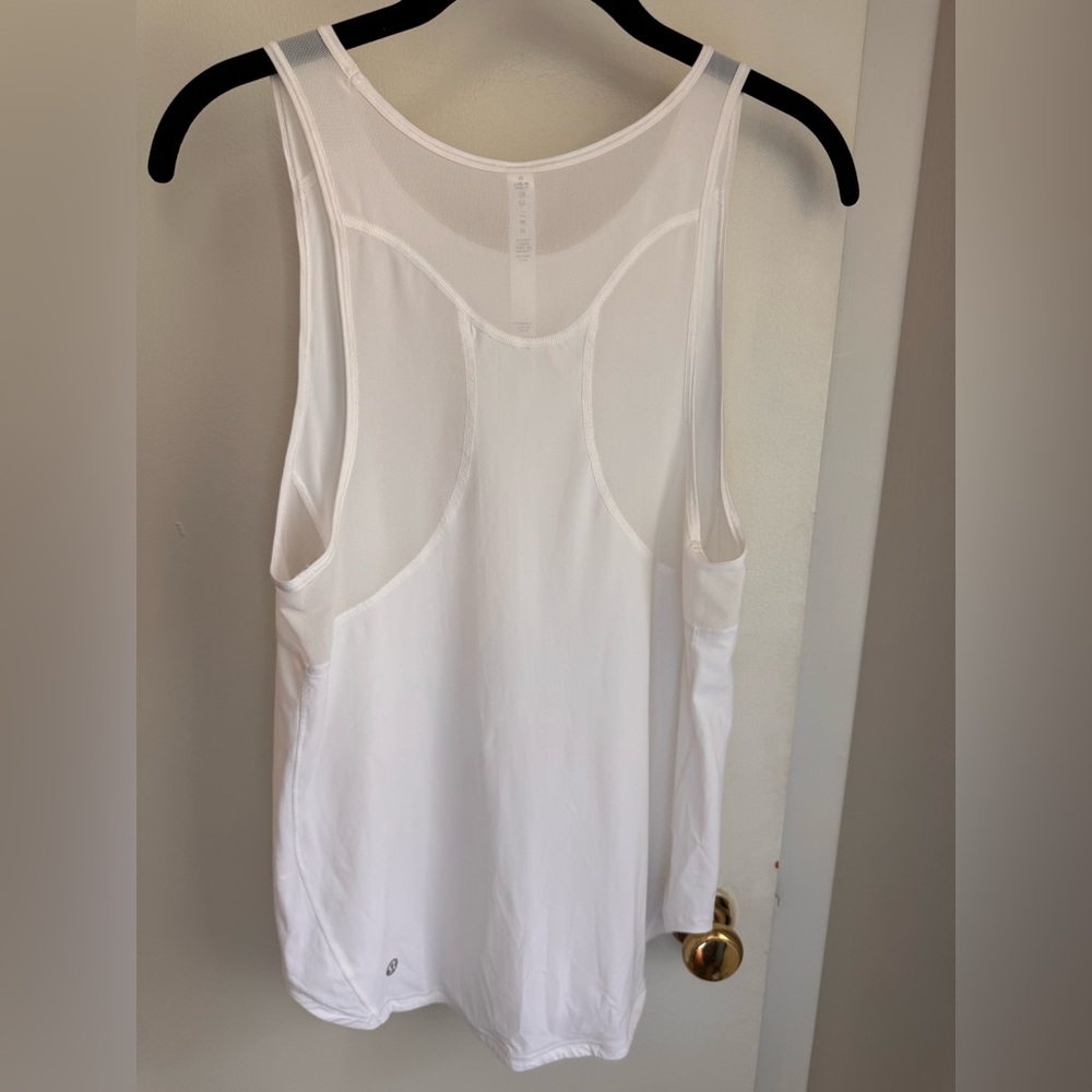 Lululemon Sculpt Tank II White Mesh Running Workout Top Size 6 - Picture 3 of 7